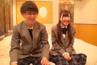 A prank involving giving a 'time-release condom that's guaranteed to break' to male and female friends from the same school and forcing them into unprotected sex! The male and female classmates take on a mission to continuously ejaculate without pulling out in a love hotel! The condom, which was full to the brim with sperm, suddenly breaks, resulting in an unexpected massive ejaculation inside the vagina!! 2 Misaki