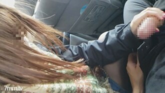 FC2-PPV-1317746 限定4/1【个人】从北方强行将美妻推入车内进行阴道射精