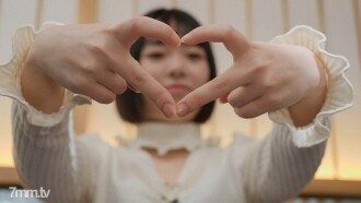 FC2-PPV-1349465 【半价快报】51日拍摄日菜子18岁派盘萝莉春假。在经验丰富的极浅阴户后面进行第一次阴道射精 [个人拍摄]