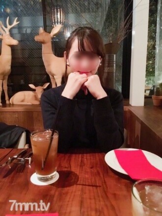 FC2-PPV-1418752 【限量2480pr → 1200pt】初训咖啡店店员变成宠物的好屁股婊子小樱的服务戏