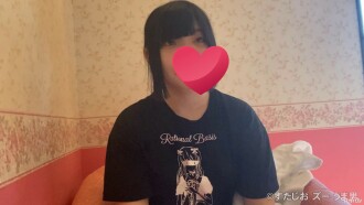 FC2-PPV-1504610 高大有源京东手机费不够，所以我当鸡巴了。最后取出到底部，需要植入