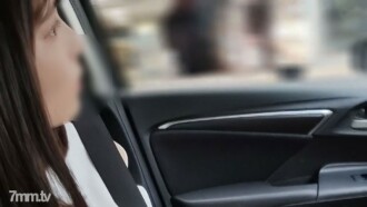 FC2-PPV-1530437 仅限 10/13 [无] 与摄影师情妇秘密会面，连续阴道射精