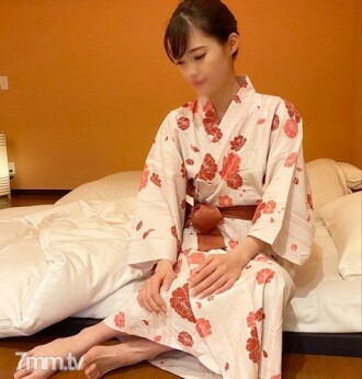 FC2-PPV-1619785 数量有限 1000 PT 关闭！ 【和最先出现的那个Fcup美人魔女老婆去讨厌的泡温泉】在老公不知道的地方，和真心相爱的浴衣美女老婆一起受孕！请欣赏漂亮的女巫妻子。