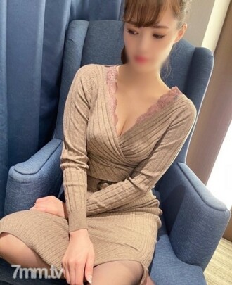 FC2-PPV-1689896 [Fcup 美女女巫妻子，没有露面，太色情 NTR] 我在与最好的口交 & 他妈的 & 放样的女人一起痛苦地处于最佳姿势 w 我在枕边谈话中乞求另一个已婚女人并开始了 NTRSEX！