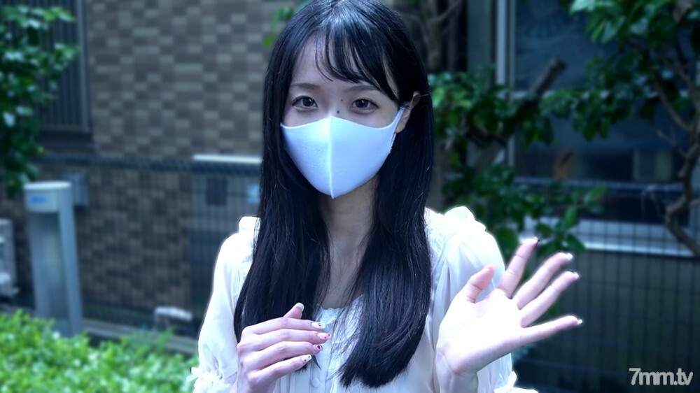 FC2-PPV-1955351 8/10までの限定価格！！♡貴方のハートにラブ注入♡アイドル系美少女みなみちゃ