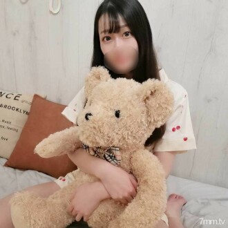 FC2-PPV-2240112 第一枪 [未经审查] 桥本○ Nageki / 与营地女孩的三次亲密接触。在她的房间外面接受采访时，在各个地方的狭窄阴道中