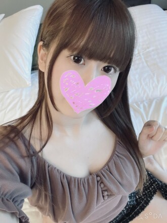 FC2-PPV-2360136 [个人拍摄] 与极品G罩杯巨乳和丰富的原始中出性爱太耀眼的治愈美容护士发生性关系！ 保育员：Yukari-chan（23岁）