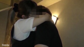 FC2-PPV-2798767 【个人拍摄/套装发售】父亲说身材丰满的已婚女人最好...①