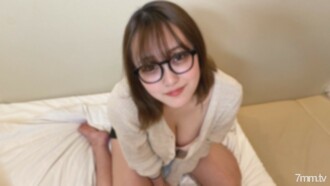 FC2-PPV-2866451 连续 3 次阴道射精在 G 杯的敏感身体中充分摇晃！ ！！可爱的脸蛋被电马和健太郎扭曲了！ FC2-PPV-2866451