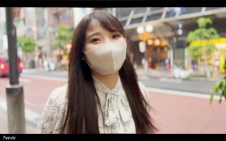 FC2-PPV-3037413 [完整出场] [天真少女阴道射精♡] 带上纯纯天真的奇迹到酒店做爱吧！变身为感性出众的无耻少女♪