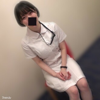 FC2-PPV-3043858 [FC2 Limited] 首次亮相纪念 / 在危险的一天向整洁干净的护士大量阴道射精。 *数量有限 完全原创