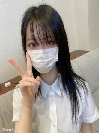 FC2-PPV-3070507 [4 总 220 分钟 / 无] 3480 → 2480 漂亮的脸蛋和漂亮的大奶子和出色的风格。一颗黑乎乎的女人的脸上，被扔了一颗大种子。