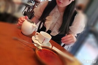 FC2-PPV-3077160 [完整外观] [奇闻趣事/阴道射精] 我们已经获得了卖给他父母的地下偶像的枕头销售 POV 的证据视频。 [上半场]