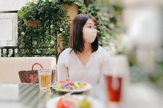 FC2-PPV-3109471 [未经审查] 怀著想要治愈压力大的应届毕业生一年级工人的使命感，我在咖啡馆约会后射了进去