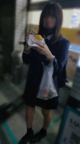 FC2-PPV-3114601 [2004年出生] 娇嫩gal，出轨打电话内衣拍摄，第一次奇闻趣事是有史以来最愉快的性爱