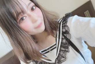 FC2-PPV-3171673 [第一次只有 1990 → 990] FC2 首次亮相！奇闻趣事同意要零花钱！超凡脱俗的娇小美女随波逐流中出[素人无码/有福利]