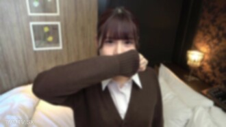 FC2-PPV-3197356 【本周限定】大量精子在未成熟前射入护生嫩穴！