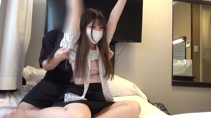 FC2-PPV-4587874 【一击】首次登场！一位刚搬到东京的 18 岁偶像 JD，在不知道这是色情拍摄的情况下提出了申请。她很快就完全赤身裸体，最后进行了深度内射，然后进行了清洁口交（SNN-41）