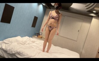 FC2-PPV-4674000 *包含试镜影片。 19岁配音演员的尴尬镜头将被曝光，她的