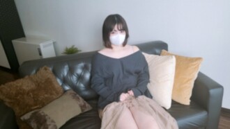 FC2-PPV-4674306 ♡半价到5/6【无码，完全素人】前运动员是31岁结婚第二年的可爱妻子，性欲旺盛！她喜欢感到尴尬，所以她舔内裤和湿润的阴茎汁液，并用巨大的阴茎真正射精！