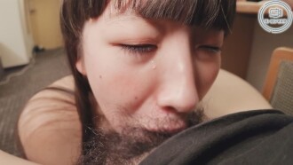 FC2-PPV-4693924 ★露脸★素人来干坏事！案例＃84：Iyo-chan（20岁），美容学校的学生，拥有隐藏的丰满胸部和美丽的长发，介于F和G之间。