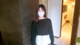 FC2-PPV-4699392 ♡ 半价至6月15日【无码全素人纯天然中出】24岁美少女OL粉丝蜂拥而至！极品绝色美女下班路上舔老男人的前列腺液！在饭店被骂得狗血喷头，弓著背高潮连连！纯-中文字幕