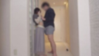 FC2-PPV-4711865 ♡ 半价到6月29日【无码，完全素人】* 可爱的前田径短跑运动员兼私人教师，26岁，拥有超级美丽的肌肤，美得可以透过它看到管子！一根粗壮的生肉棒插入她凹陷的乳头，精液从她体内滴落