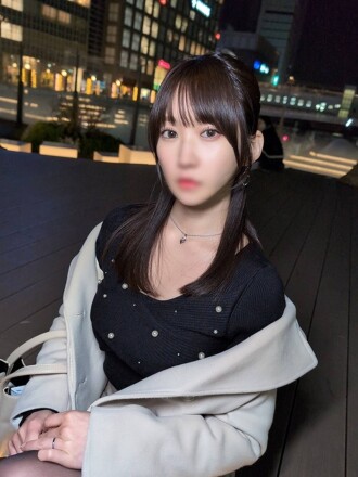 FC2-PPV-4716324 【神篇】*数量有限* 与已婚女人连续生吃性爱～优雅却“变态”、爱鸡巴太多的美丽妻子～27岁⇒中出＆颜射“诗织”（附赠）