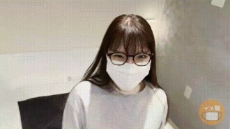 FC2-PPV-4717970 摄影师拍摄了他暗恋的美丽接待员的照片作为形象影片 IMEDAMAFC2