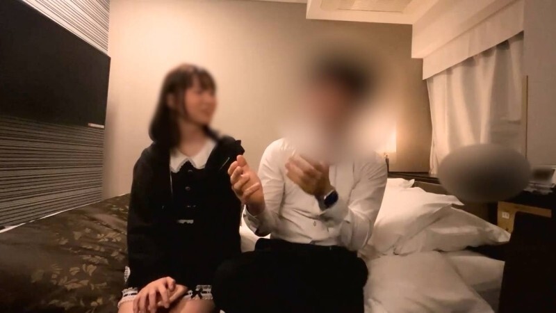 FC2-PPV-4743959 讓可愛的女友來 最後她大聲呻吟好可愛-av8d