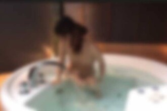 FC2-PPV-4749499 *31号前首次购买可享85%折扣​​ 【无码】【素人个人拍摄】国宝级美女！ ！冰上仙子，身材练就的前花式滑冰运动员，中出怀孕了！ ！