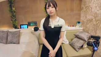 FC2-PPV-4761731 19岁，清晰度出众，与外表相反，她极其性感，阴道感觉很棒。