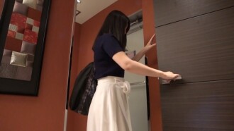 FC2-PPV-4780553 五反田高级男士按摩院员工，顶级白金F杯女郎，忍不住，大规模拍摄