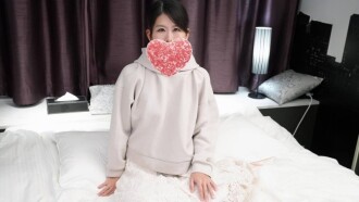 FC2-PPV-4786584 （高品质加分，露脸，无码）爱舔男人的变态AV出道