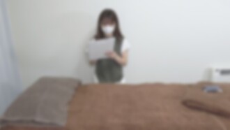 FC2-PPV-4788292 ♡11月9日前半价！ 【无性别】一位三十岁出头的美丽可爱的女士来到我们店里。她离异，独自抚养孩子并工作。她皮肤很好，是一位开朗可爱的女士。