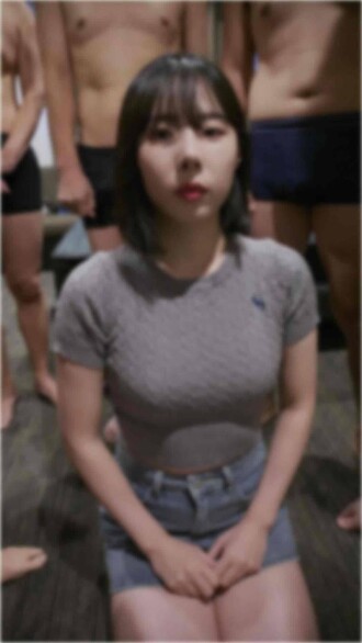 FC2-PPV-4792779 【大射精】23岁的空服员美绪在短短20分钟内进行了一场疯狂的射精派对，总共射了12次（9次颜射和3次射精）。