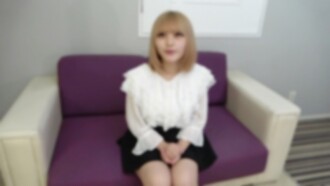 [Buổi chụp đầu tiên] Cô gái tóc vàng ngực khủng! Tiếc là cô gái tài năng này lại cô đơn! Thế nên tôi đưa cô ấy đến khách sạn và thương lượng chụp ảnh.