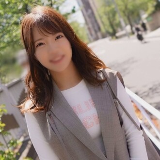 ★ 流著前列腺液 ★ G罩杯 ★ 擁抱起來感覺很棒 ★ 開朗又淫蕩的大胸美髮師 (24) 奶油派 × ② (Namin)