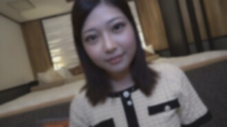 [Vente en consignation/première séance photo/interdit] Il y a une raison incroyable pour laquelle cette femme incroyablement belle ne peut être vendue que sur une photo où son visage est flouté.