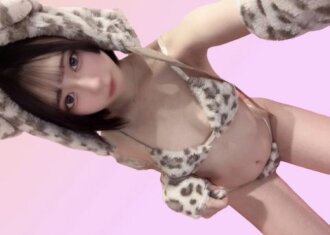 초절 비쥬의 격렬한 카와 윤찬