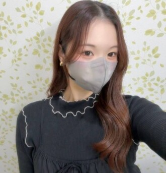 【完全业馀】一位害羞又超可爱的19岁女大学生，身材火辣。她很容易被激怒，最后被狠狠地灌了一发…