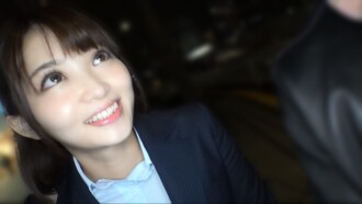 FC2-PPV-4814548 【附赠内容】*现在只要750点！揭秘大公司OL不为人知的一面。她纤细美丽的臀部和肛门被多名男子轮番猛操，最后她兴奋地被射了一脸！