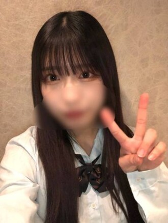 【限量發售】2025年最大的奇蹟…與長相酷似野坂46的E罩杯女孩的秘密約會！