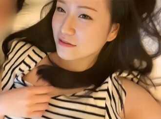 [Personal na pagbaril] Creampie para sa isang magandang asawang babae na gusto ang titi ng ibang lalaki sa liwanag ng araw kapag wala ang kanyang asawa