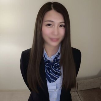 Her debut in the entertainment industry is confirmed for this spring. This is completely private footage that you can only see here.
