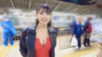 [Malalaking Suso/Pribadong Shoot] Malalaking suso na parang sasabog na❣Matibay at matambok na G-cup na suso mula sa isang naghahangad na maging gravure idol na ipinanganak sa Kansai**♡Isang makapal na dildo ang ipinasok sa masikip na ari ng 20-taong-gulang na ito♡Isang napakatinding amateur sex video ng hilaw at hardcore na piston action at napakaraming tamod sa loob ng kanyang slutty na puke♡