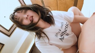 【無碼 x 個人評價】地面上的真實外表…乳頭好性感！激動不已……顫抖！ ！純潔與性感的外表完全相反，蜘蛛騎乘姿勢超級清爽！ | FC2 電子市場