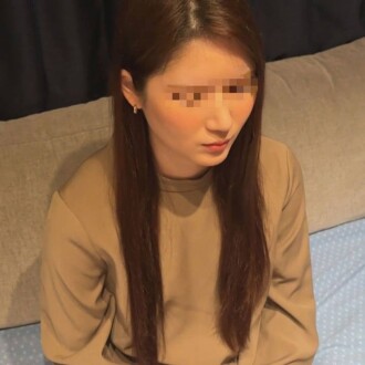 【開啟聲音】【個人】一位擁有混血特徵的前模特兒。由於懷孕四個月，她的工作量大幅減少，也拖欠了工資，但她仍然無法擺脫過去輝煌時期遺留下來的傲慢態度。如今，她正在展現自己堅韌不拔的精神力量。