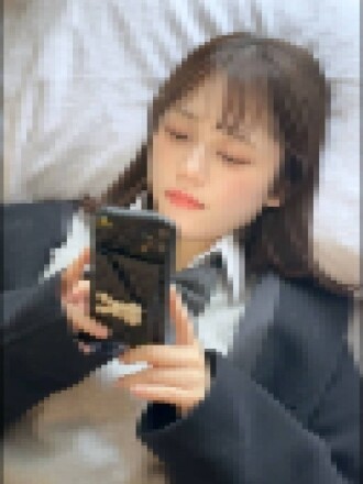 [Graduating March 2026] Former idol trainee, 18-year-old F-cup beauty, appears in school uniform. Rare amateur sex video with no birth control pills, high-priced negotiation. *Only a few left.