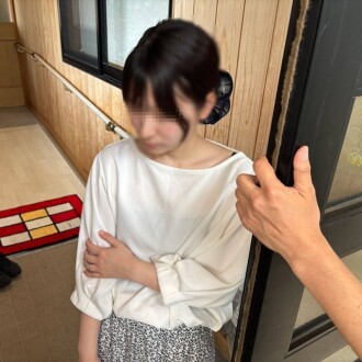 [Private Shoot] A housewife who started living in the countryside hoping to strike it rich. A devoted and naive wife who is at the mercy of her short-sighted husband, yet still gives herself to him and sinks into pleasure. They were a couple where both sides were equally at fault.